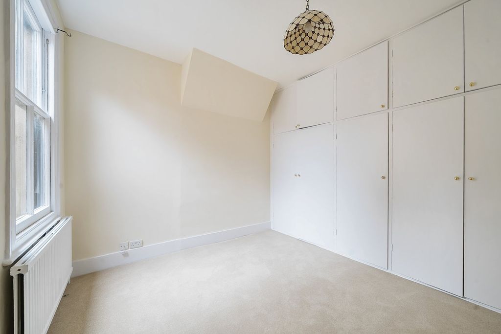 Property photo 3 of 11 Picture No. 08