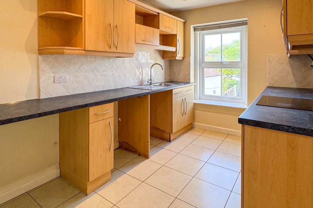 Additional image 6 of 2 bed flat for saleSalisbury Street, Blandford Forum DT11