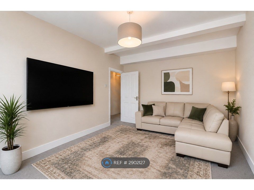 Property photo 1 of 25 Lounge View 1 ( Staged )