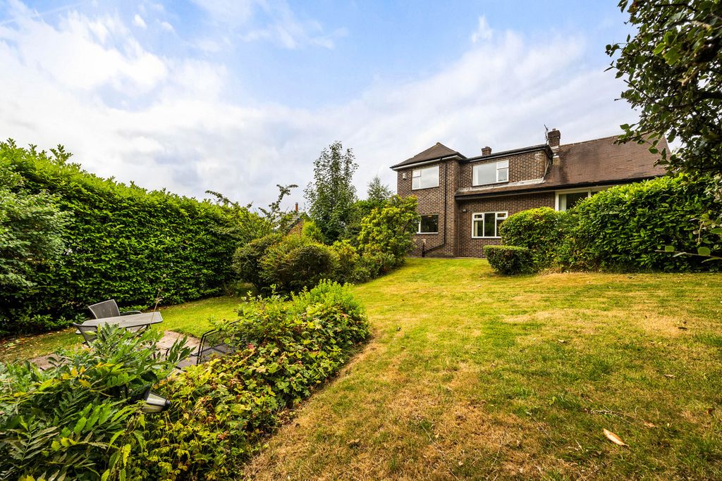 Property photo 3 of 36