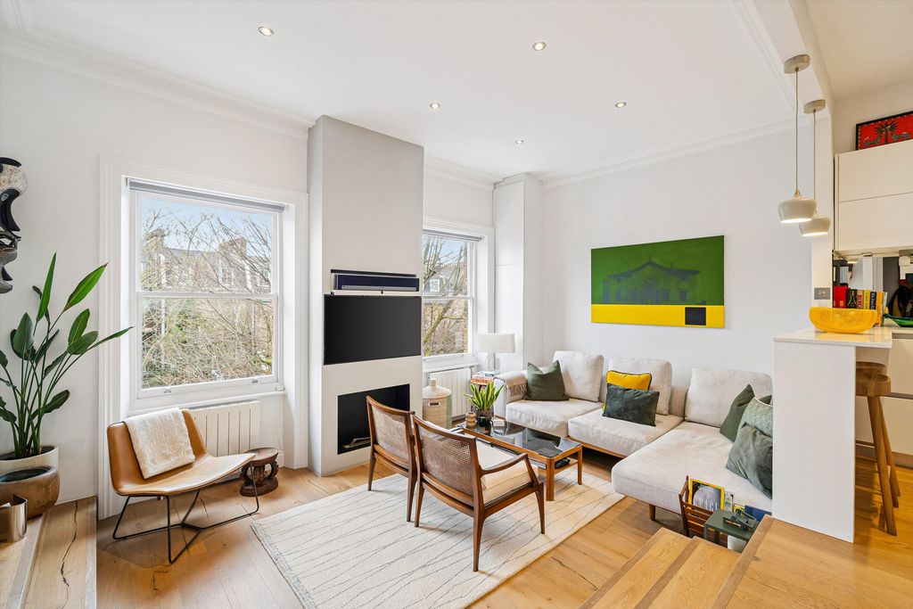 Property photo 1 of 12 Image