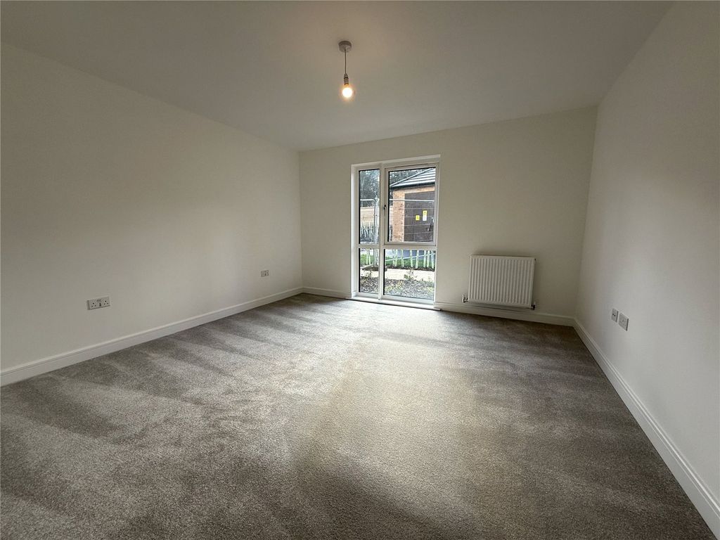 Property photo 3 of 6 Picture No. 07