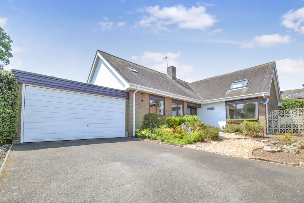 Property photo 2 of 18 Front Of Property