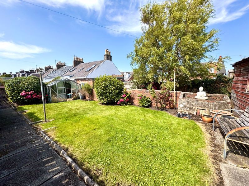 Property photo 2 of 16 Photo 13