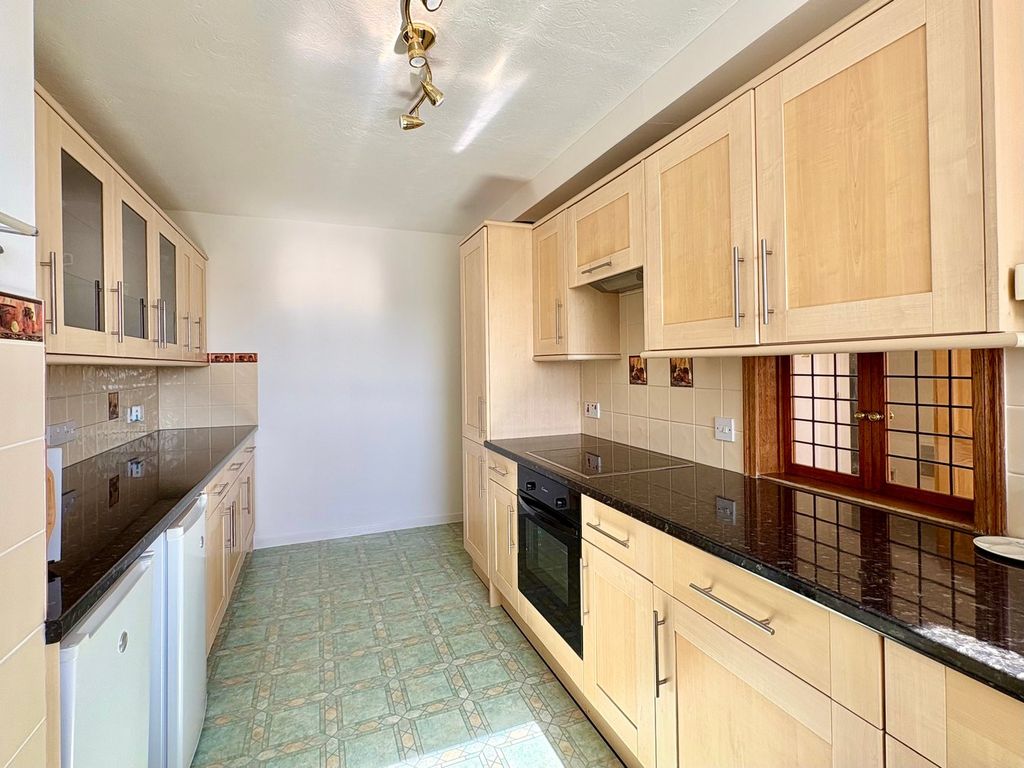 Additional image 14 of 3 bed flat for saleSt Lucia, West Parade, Bexhill-On-Sea TN39
