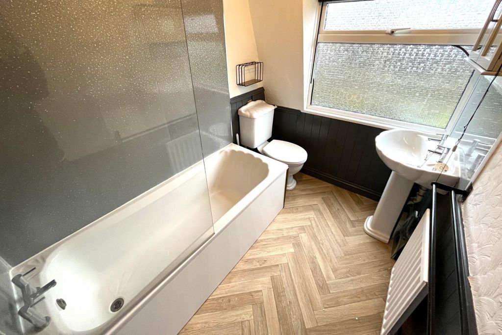 Property photo 3 of 15 4.Jpg