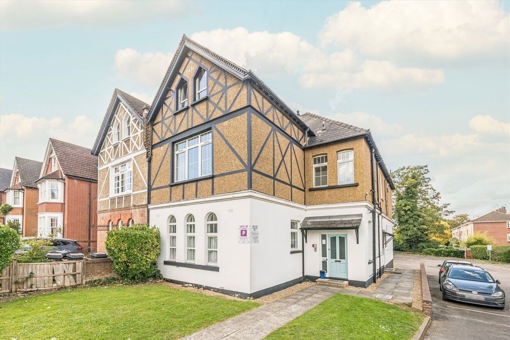 Property photo 1 of 6