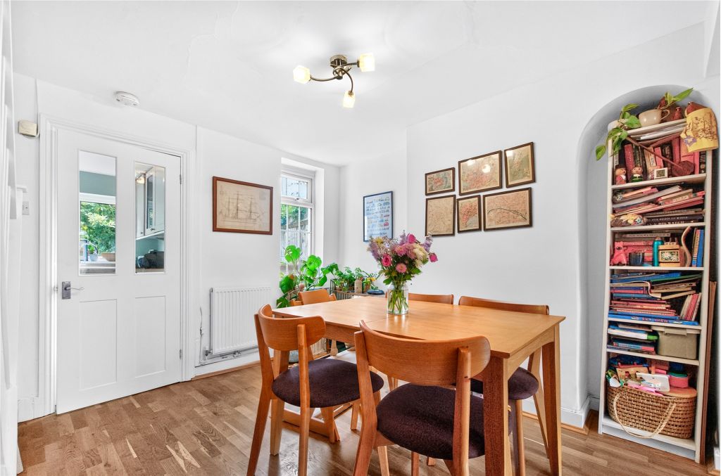 Property photo 3 of 21