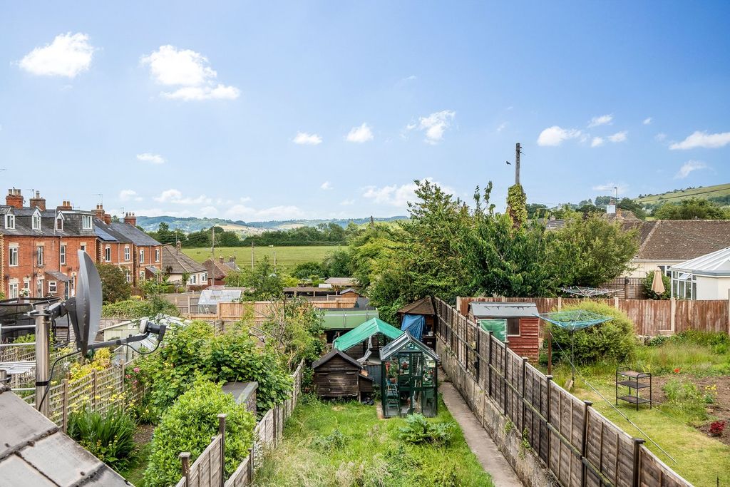 Property photo 2 of 13