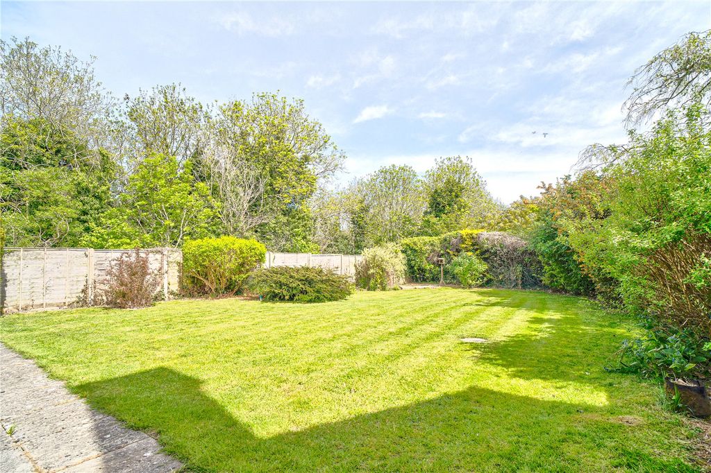 Property photo 2 of 13 Picture No. 03