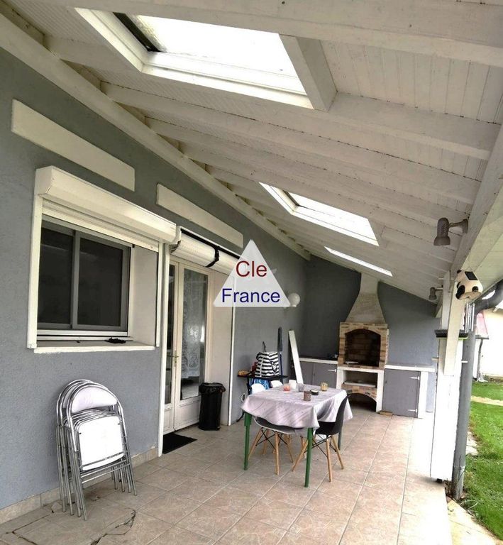 Property photo 3 of 14