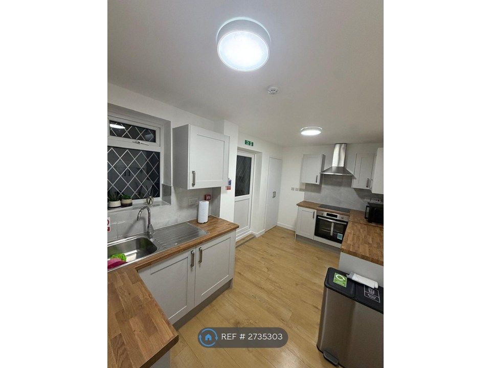 Property photo 3 of 33 Gf Kitchen