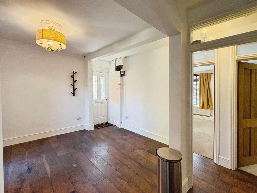 Property photo 3 of 15 Pbox-Img.Jpg