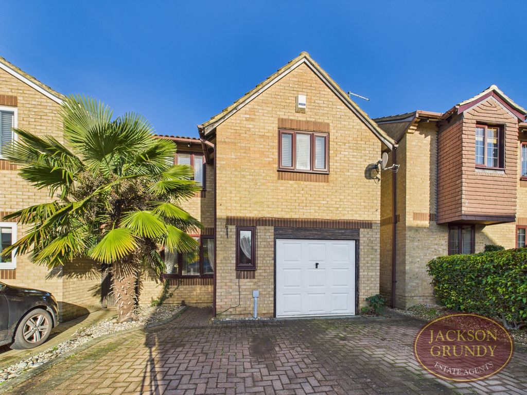 Property photo 1 of 13 Provence Court