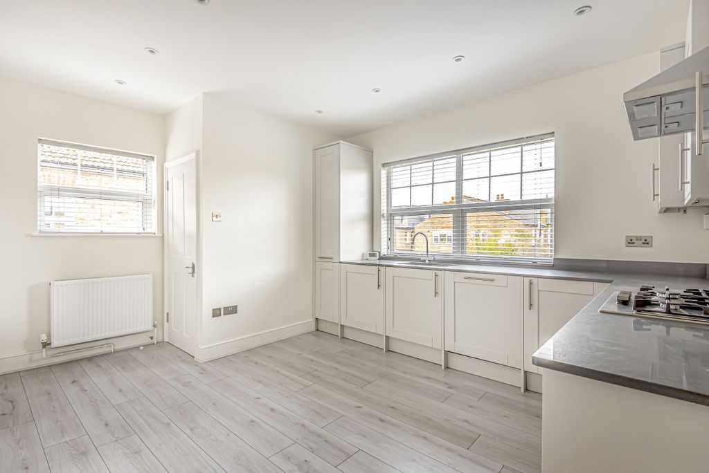 Property photo 3 of 18 555808 (3)