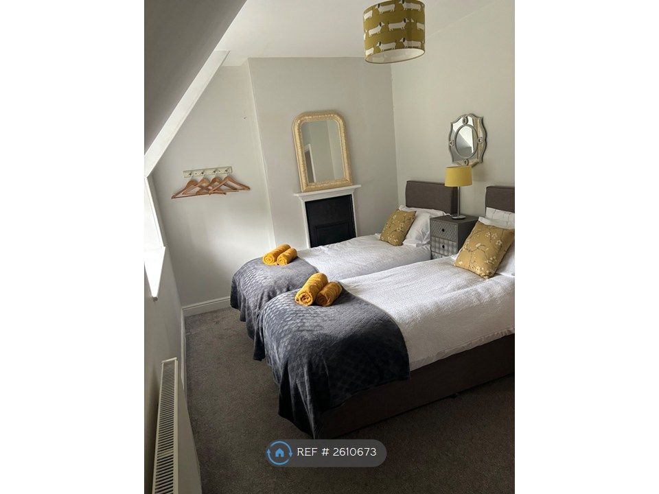 Property photo 3 of 31 2nd Bedroom