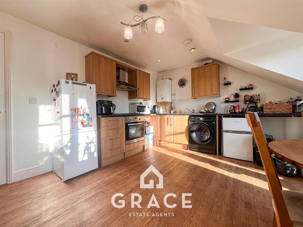 Property photo 3 of 6 Img_7446.Jpg