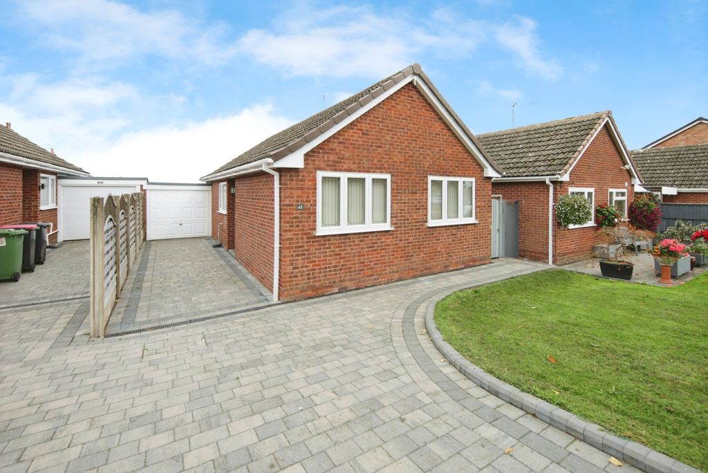 Property photo 1 of 17 Photo