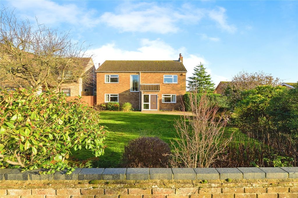 Property photo 1 of 22 Picture No. 02