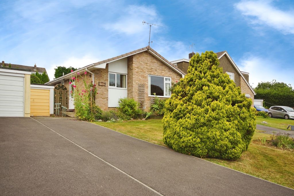 Property photo 1 of 17 Photo