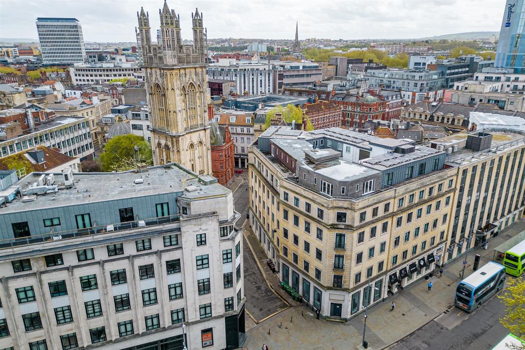 Property photo 3 of 18 Flat 12, Bradley House St Stephens Avenue, Bristol