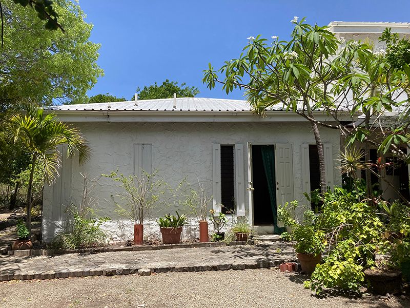 Property photo 2 of 39