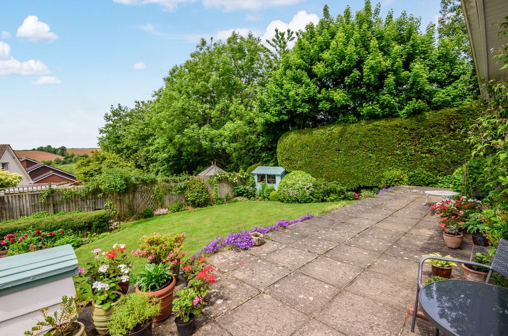 Property photo 2 of 16 852019 (10).Jpg