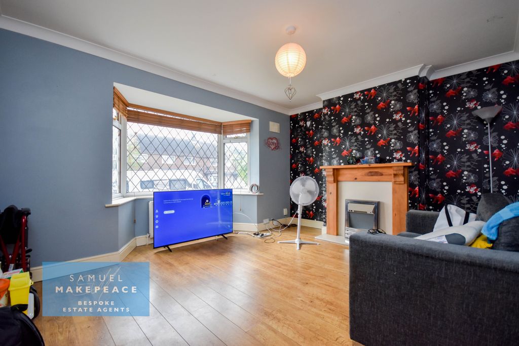 Property photo 3 of 15 Gallery