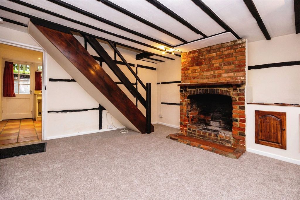 Property photo 2 of 17 Picture No. 14