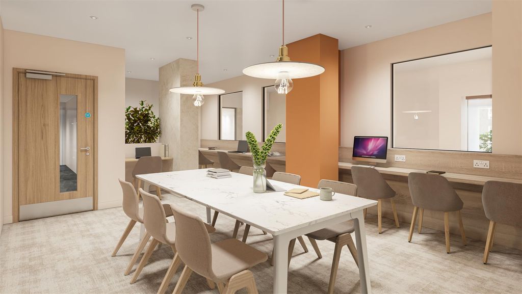 Property photo 2 of 23