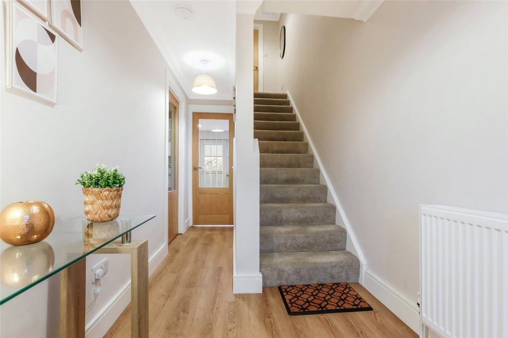 Property photo 2 of 20 Picture No. 02