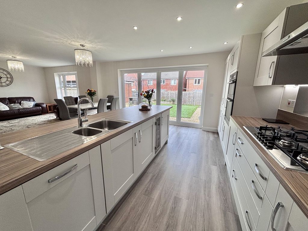 Property photo 2 of 24 Not Specified