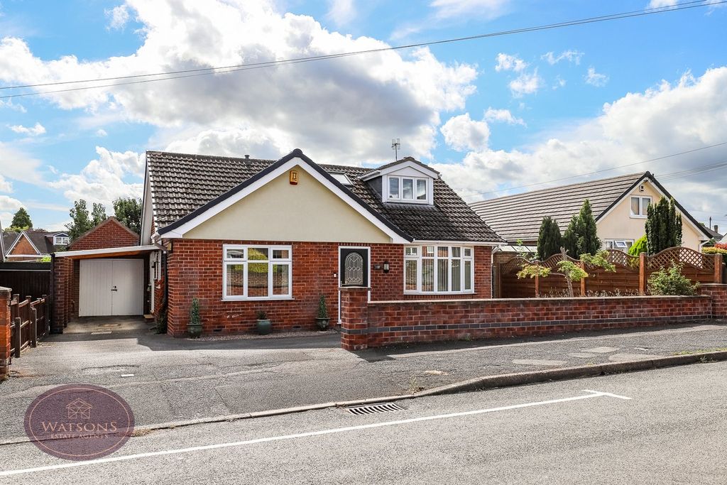 Property photo 1 of 32