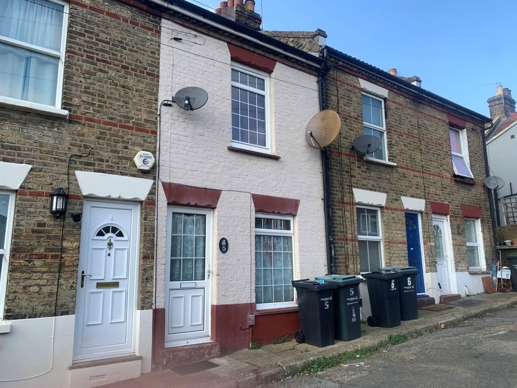 Property photo 1 of 1 Front.Jpg