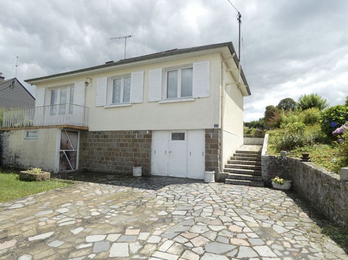 Property photo 2 of 8