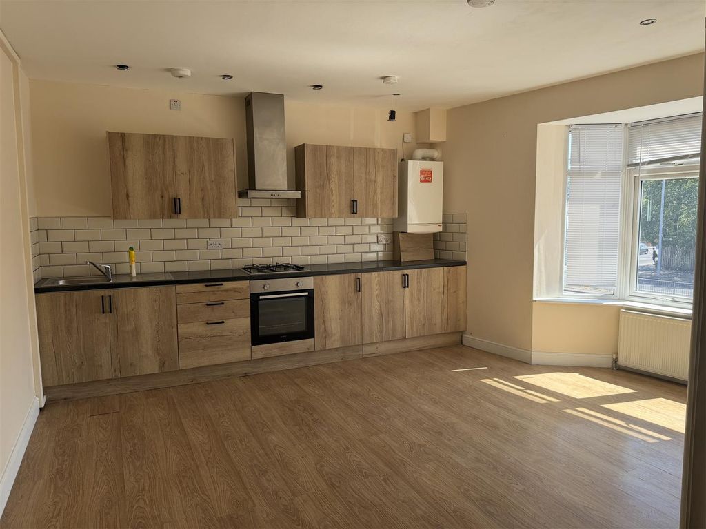 Property photo 1 of 9 Img_1404.Jpg