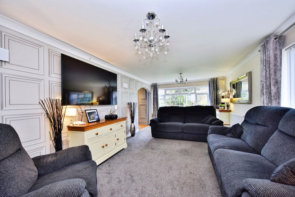 Property photo 2 of 20 Fbb_5120Edit