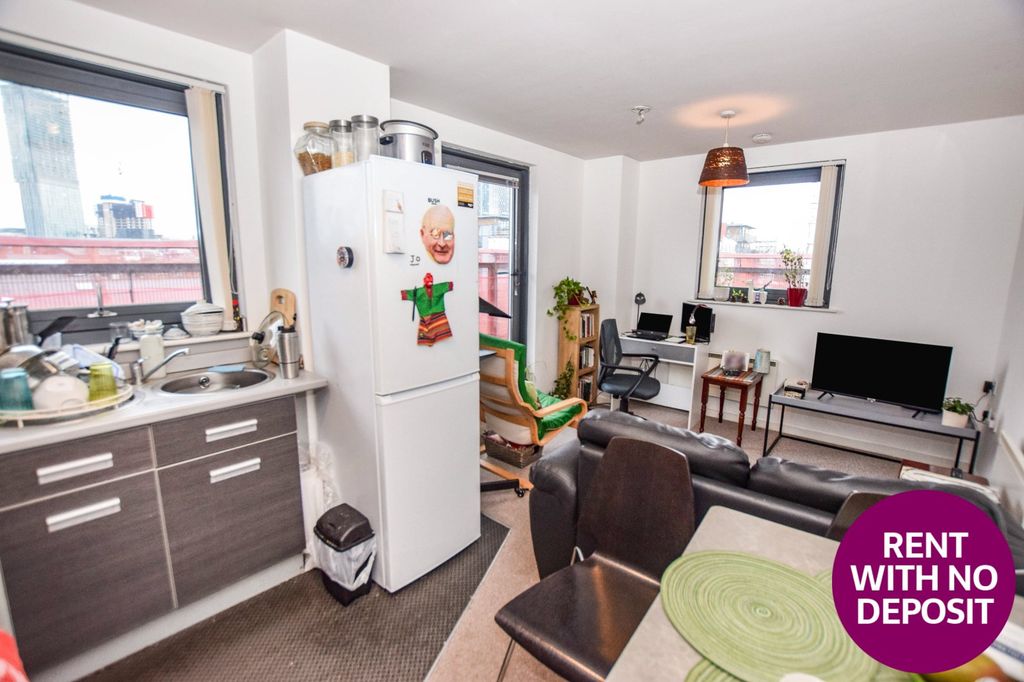 Property photo 2 of 14 Picture No. 15