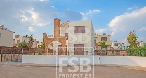 Property photo 1 of 4