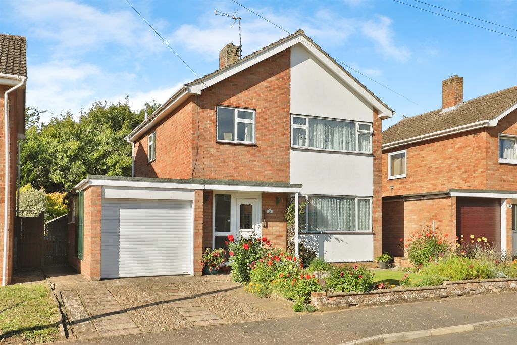 Property photo 1 of 17