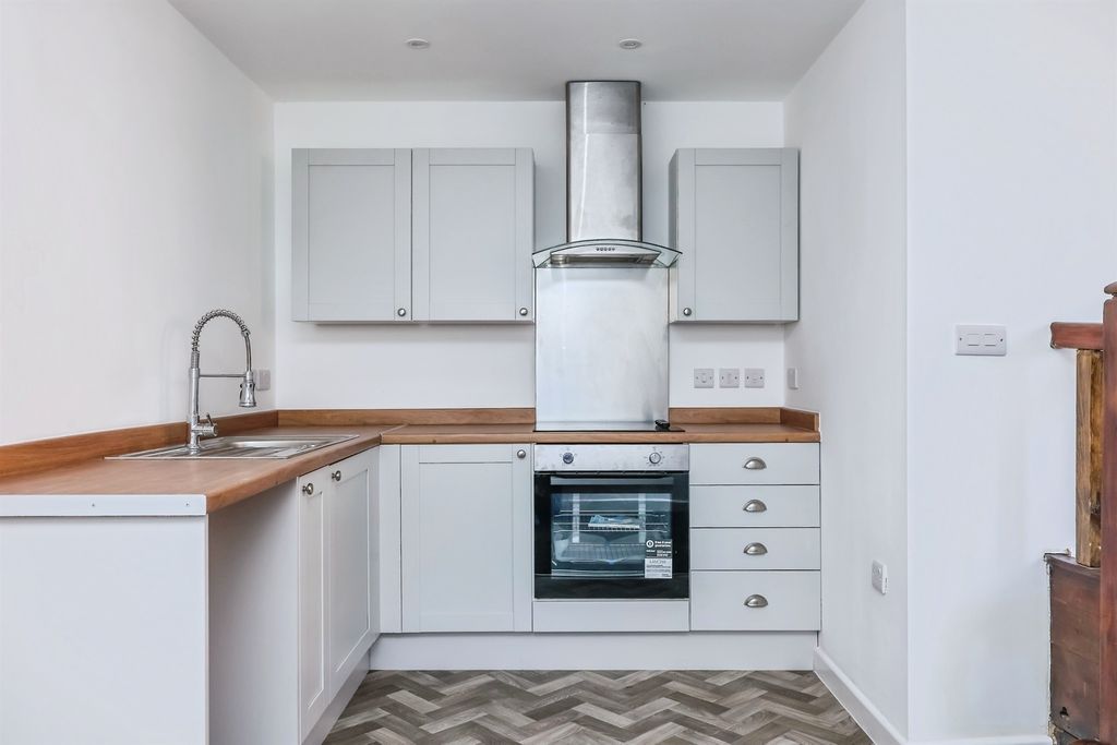 Additional image 7 of 1 bed flat for saleEast Street, Ilkeston DE7