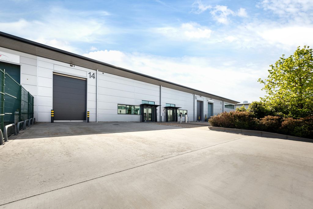 Property photo 2 of 10 2024 Unit 14  Premier Park  221704.Jpg