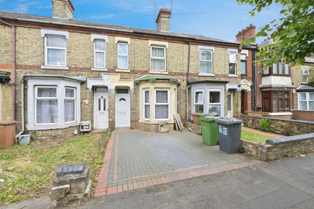 Property photo 1 of 11