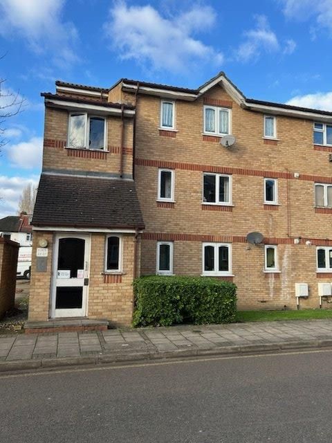 Property photo 1 of 2