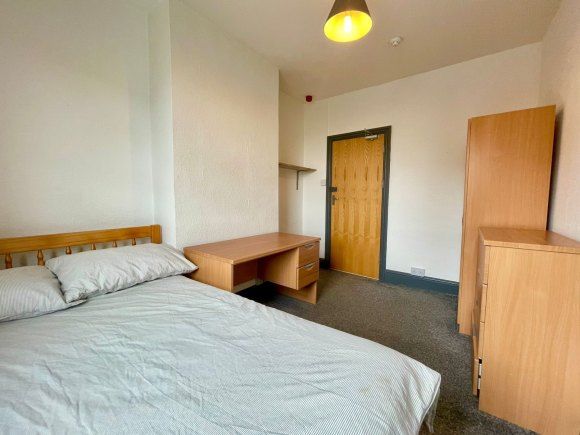 Property photo 2 of 10 7927147.Jpg