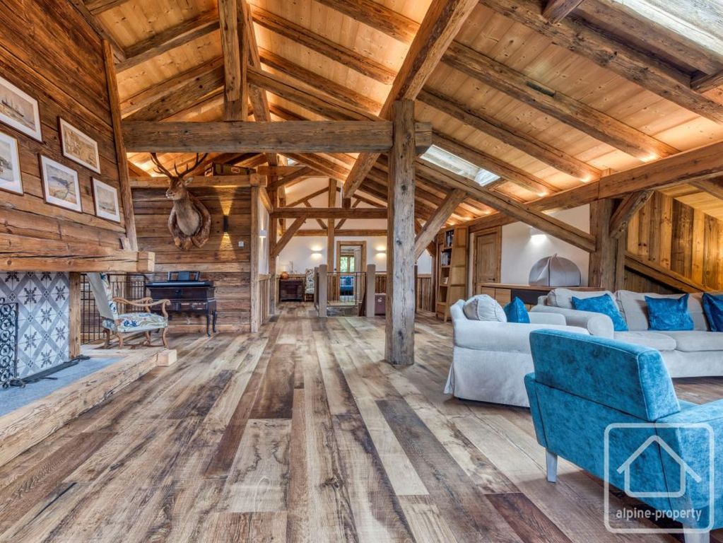 Property photo 2 of 28