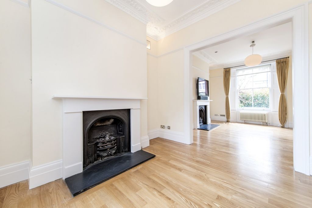 Property photo 2 of 11 Reception Room 2