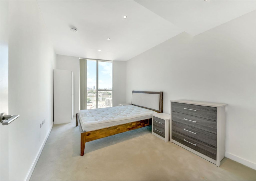 Property photo 3 of 11 Picture No. 28