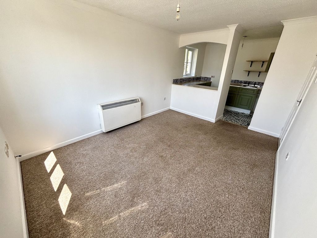 Property photo 3 of 10 Photo 10