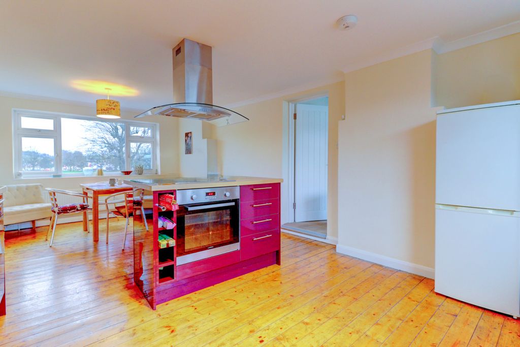Property photo 3 of 15 Picture No. 22